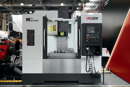 Вертикальный обрабатывающий фрезерный центр VMC1380F — фото 3